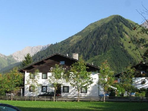 Gastehaus-Pension Caroline Berwang Exterior foto