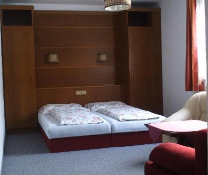 Gastehaus-Pension Caroline Berwang Habitación foto